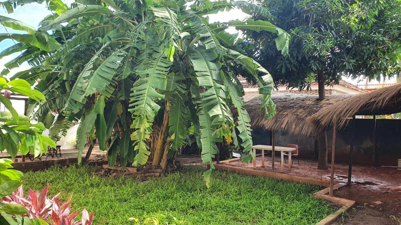 Casa Cacheu II Apartamento Bissau Exterior foto